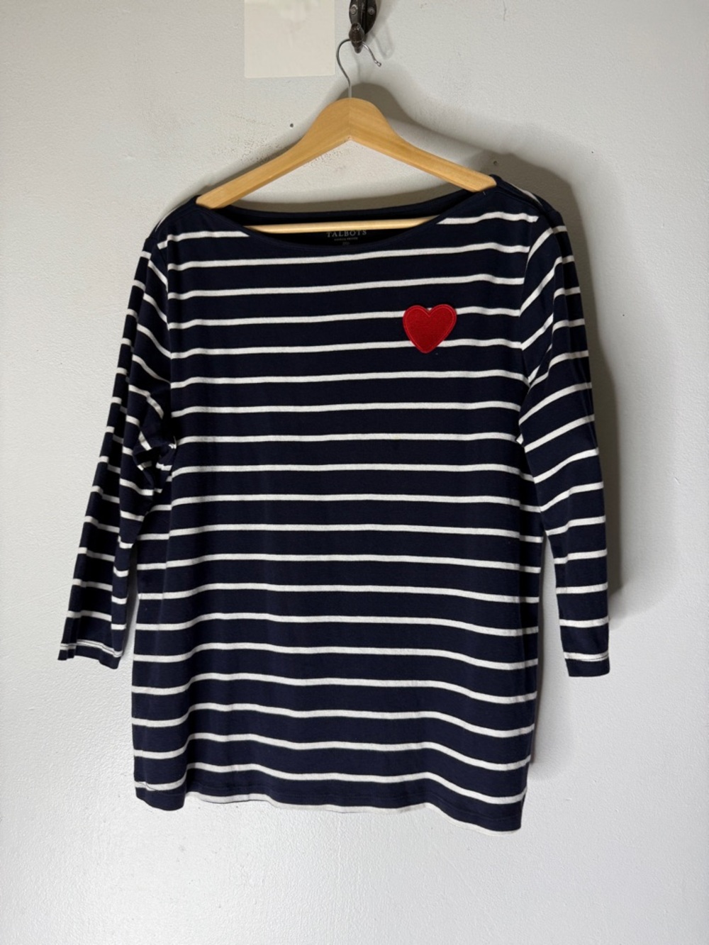 Talbots Petite Boat Neck Navy Blue & white Striped‎ top w/red Heart patch 2XLP